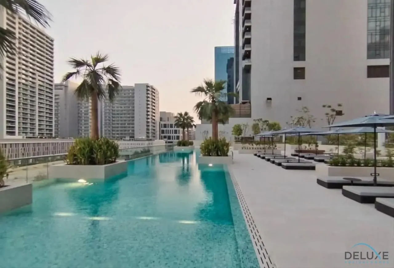 Plush Studio At The Sterling East House Business Bay By Deluxe Holiday Homes Dubai